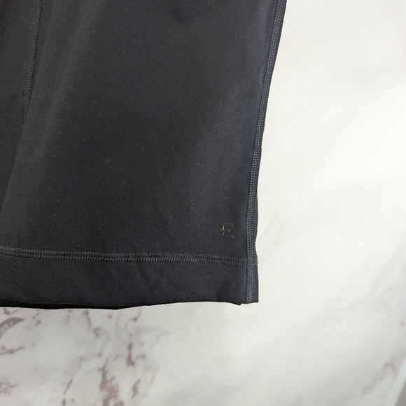 Everlane Tank Top Womens Black Crop The Perform High Neck Shelf Bra NEW - Picture 12 of 14